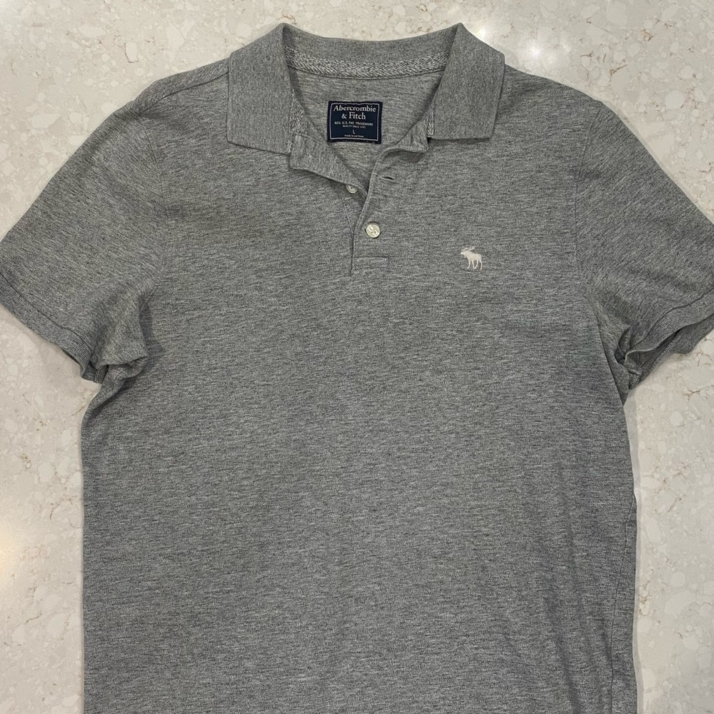 Abercrombie & Fitch Heather Gray Polo Shirt B1-15